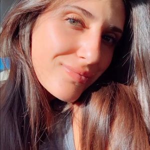 Meet your Posher, Brenna